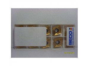 正宗山高车刀片CNMG120412-M3 TP3500瑞典山高刀具代理
