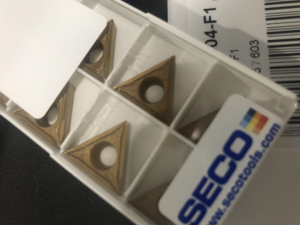 瑞典山高数控刀片TCMT110204-MF2 TP3500低价批发山高刀具