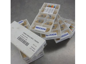 山高车刀片DNMG150404-MF4 TM4000瑞典山高刀具代理
